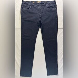 Men's Black Straight Fit Jeans. Size 36